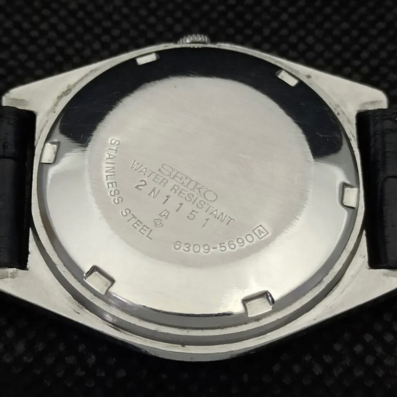 Vintage 1975 Seiko 5 Automatic Mens Silver Watch W/Green Face & Leather Strap - Picture 8 of 8